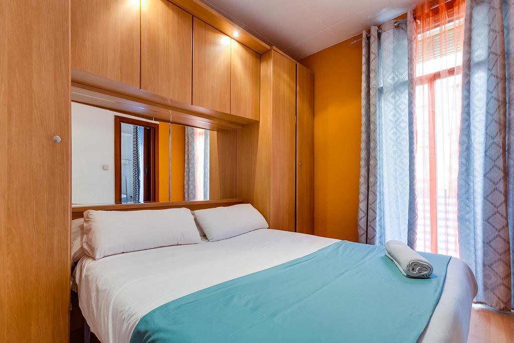 Deep Purple Apartment Barcelona Ngoại thất bức ảnh