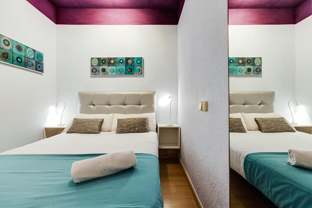 Deep Purple Apartment Barcelona Ngoại thất bức ảnh