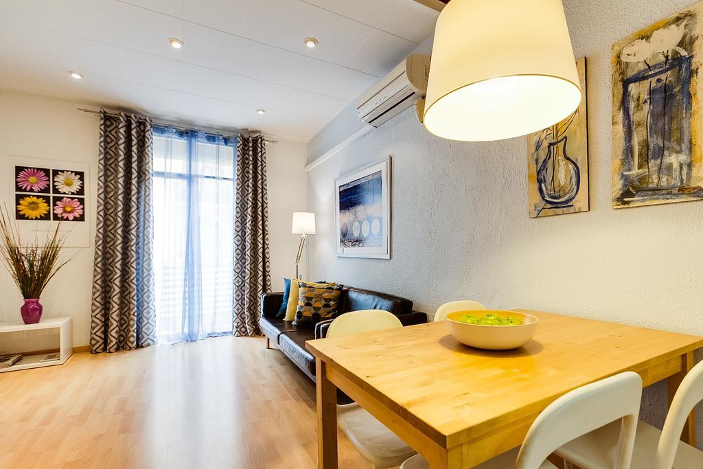 Deep Purple Apartment Barcelona Ngoại thất bức ảnh