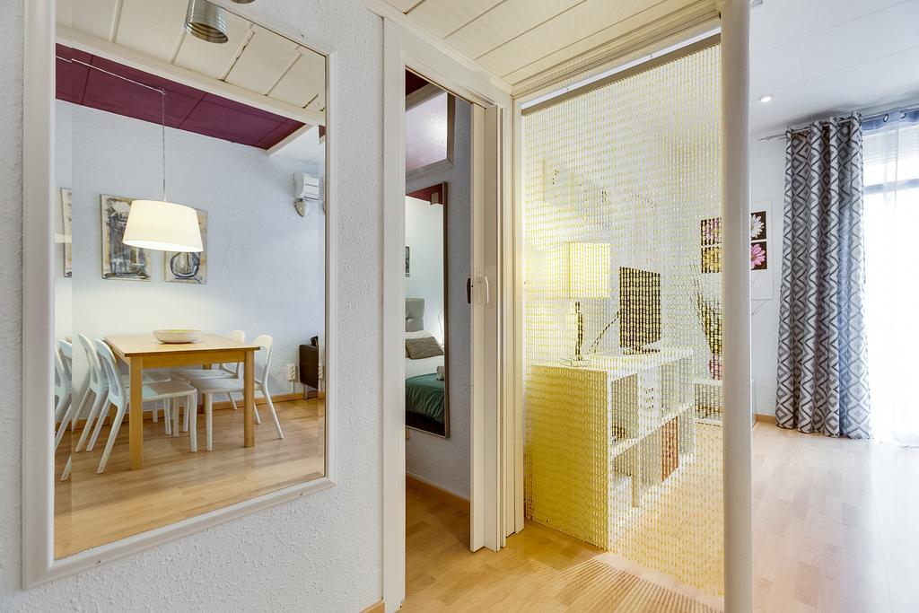 Deep Purple Apartment Barcelona Ngoại thất bức ảnh