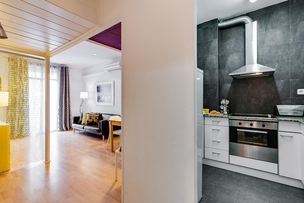 Deep Purple Apartment Barcelona Ngoại thất bức ảnh